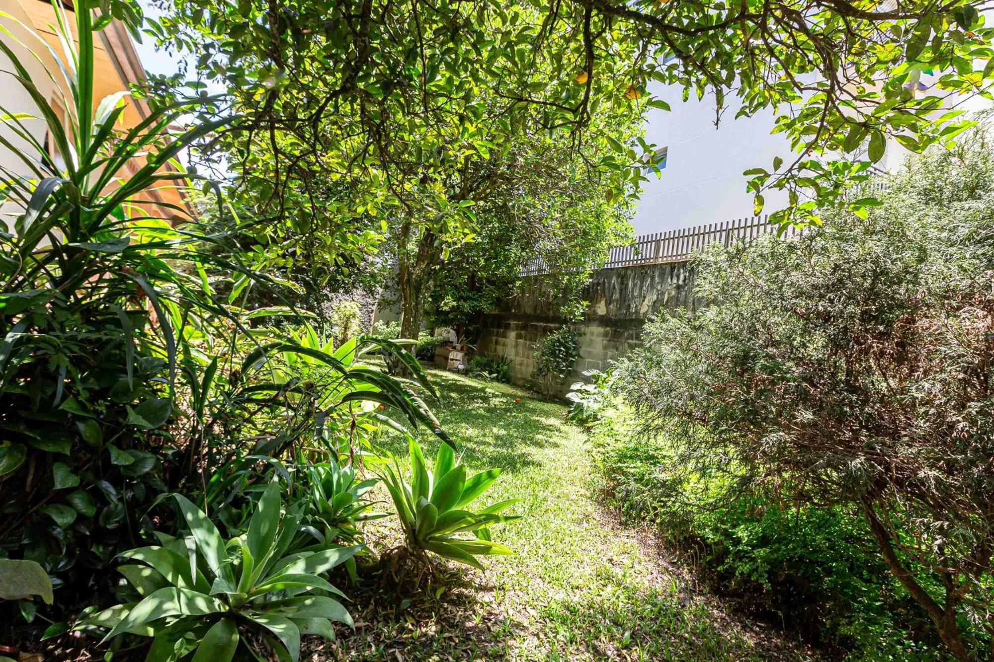 Memora Guesthouse Curitiba - Quartos Em Casa Proximo Ao Parque Bacacheri Bagian luar foto