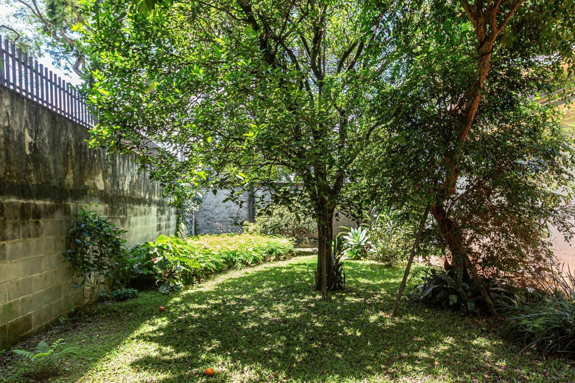 Memora Guesthouse Curitiba - Quartos Em Casa Proximo Ao Parque Bacacheri Bagian luar foto