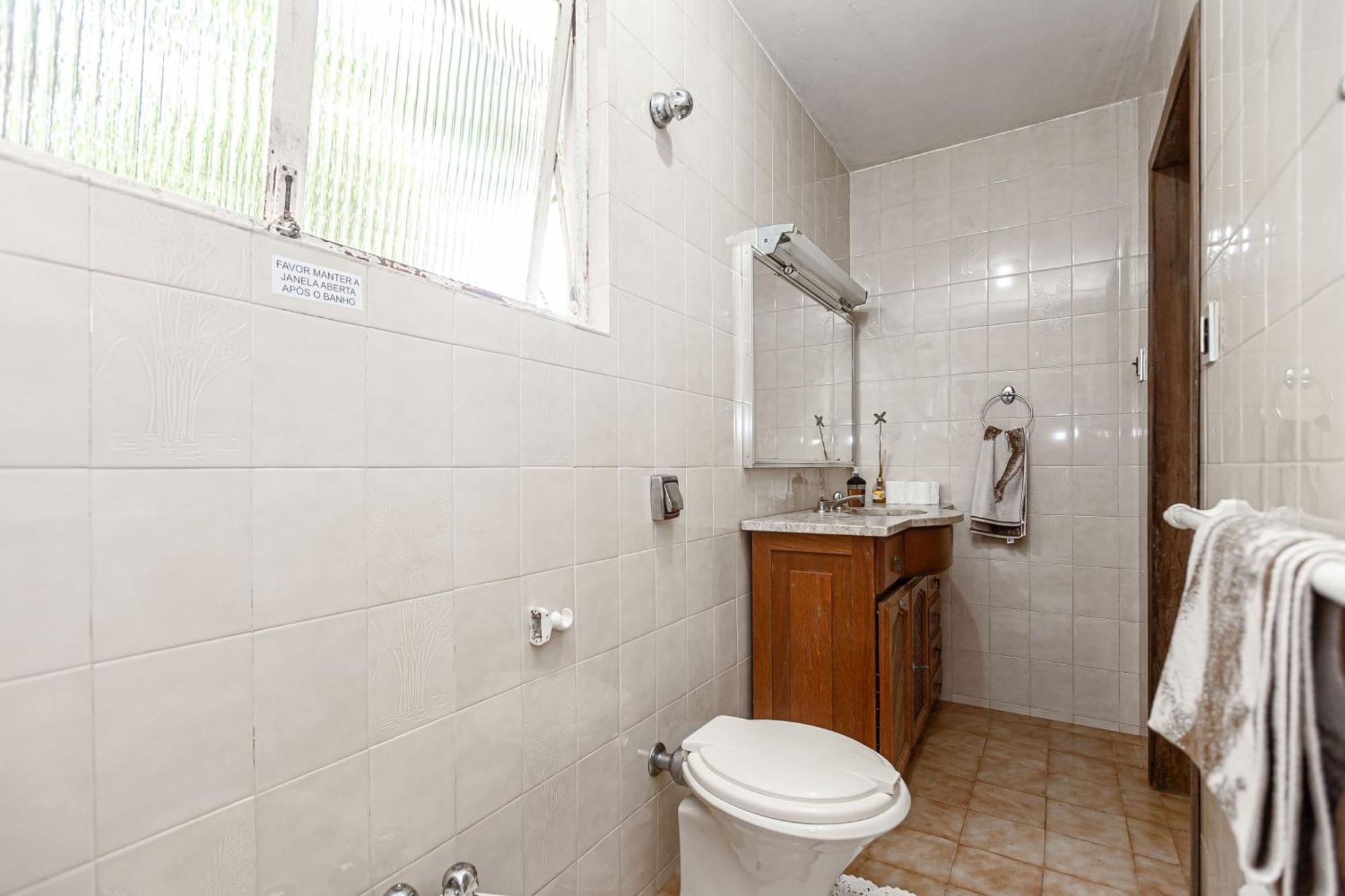 Memora Guesthouse Curitiba - Quartos Em Casa Proximo Ao Parque Bacacheri Bagian luar foto
